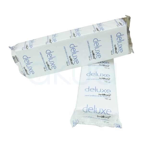 Papel depilar 200 Uni. DELUXE H2oAkua el empaque es rectangular, de color blanco con letras azules y plateadas, e indica que contiene 100 unidades de papel profesional de depilación H2o Akua