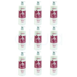 Caja 9 Acondicionadores Montibello Colorfix 1000ml de color blanco mate y presenta una franja ancha en color burdeos (vino tinto) en la parte central, donde se ubican el logotipo y el nombre del producto. El texto y los detalles gráficos son en burdeos y blanco. El dispensador superior es de color blanco con acabado mate H2o Akua