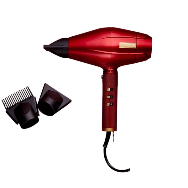 Secador Babyliss pro RedFX Dryer FXBDR1E El color principal del secador es rojo metálico, con detalles en negro en la boquilla y en los controles, y acentos dorados en la base del mango y en la placa del logotipo H2o Akua
