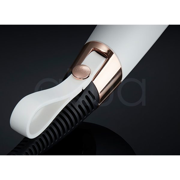 Secador ghd Helios Blanco cuerpo donde predomina el color blanco con detalles en color oro rosado y negro H2o Akua