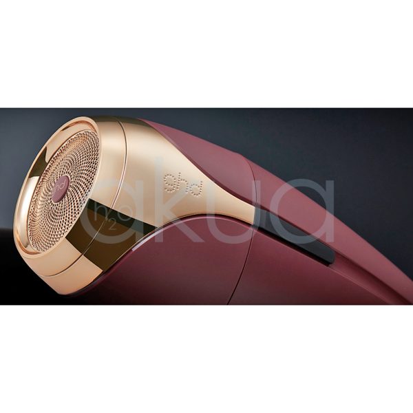 Secador ghd Helios Burdeos cuerpo de color principal burdeos con detalles en dorado H2o Akua