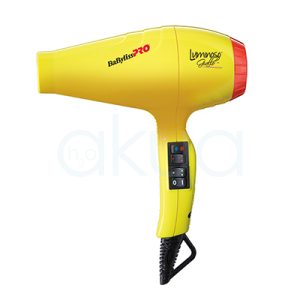 Secador Babyliss pro Luminoso Giallo BAB6350IBLE El color amarillo predomina en el cuerpo del secador, rojo en la parte trasera y negro el cable.(en la boquilla, el cable.). También se observan detalles en negro y rojo en los logotipo H2o Akua