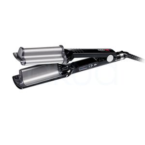 Tenacilla Babyliss Pro doble barril Waver BAB2469TTE La estructura principal es de color negro brillante, mientras que los cilindros o placas son de un tono plateado metálico. Además, algunos detalles, como el botón lateral y la base de la empuñadura, también son plateados H2o Akua