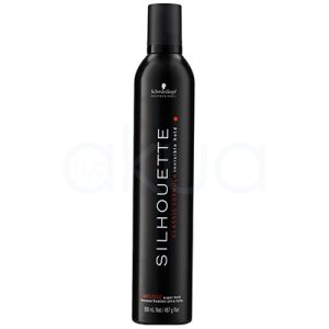 Espuma Silhouette extra fuerte Schwarkopf 500ml El envase es de color negro mate con detalles en blanco y naranja. El nombre y la marca aparecen en letras blancas, mientras que “CLASSIC FORMULA” y “HAIRSPRAY super hold” están resaltados en naranja. El tapón también es negro. H2o Akua