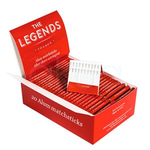 Expositor 50 cajitas cerilla The Legends El color predominante es rojo. El fondo es rojo intenso y el texto está en blanco, lo que resalta el nombre "THE LEGENDS" y la descripción del producto. H2o Akua