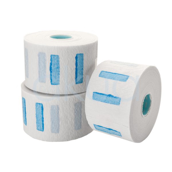 Rollo papel de cuello 100 servicios H2oAkua El color predominante es blanco, que corresponde al fondo y al material principal de los rollos. Además, hay detalles en azul en forma de rectángulos, así como en el interior del cilindro del rollo. Estos colores (blanco y azul) son los más destacados. H2o Akua