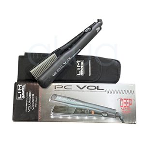 Plancha de volumen Lim. Se presenta sobre su funda y junto a su caja original, que resalta la tecnología “Deep Micro Wave” y las placas metálicas dentadas, diseñadas para crear ondas profundas o mayor volumen desde la raíz en peinados profesionales. El acabado es negro mate, con el logotipo LIM Hair en blanco. H2o Akua
