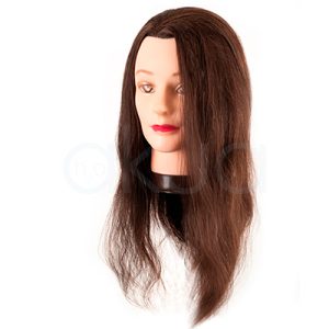Cabeza maniqui 45-50cm pelo natural. Cabeza de maniquí de peluquería con cabello castaño natural, de longitud media a larga (45-50 cm), implantado de forma clásica y uniforme. El cabello presenta textura lisa con algunas ondas, y el soporte de base permite fijarla fácilmente en una mesa o trípode para su uso profesional y educativo. H2o Akua
