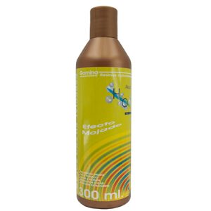 Gomina efecto mojado H2oAkua 300ml. Envase cilíndrico de tamaño mediano con tapón cónico, todo en color marrón metalizado. La etiqueta es de color amarillo brillante con detalles y textos en blanco, y presenta un diseño con líneas curvas en tonos naranja, verde y azul en la parte inferior.