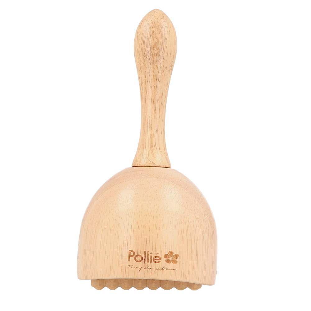 Copa sueca con rodillo Pollie 07898. La pieza tiene forma de campana profunda que aloja un rodillo cilíndrico con relieves, sujeto por un eje lateral, y un mango corto y ergonómico para facilitar la sujeción durante los masajes de maderoterapia. H2o Akua