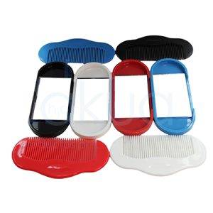 Estuche peine con espejo Outlet.conjunto de 8 peines profesionales de peluquería en forma de pica ovalada ergonómica, dispuestos en dos filas sobre fondo blanco, en colores variados: negro, azul, rojo, blanco y transparente. Cada uno tiene dientes finos para peinar y un marco rectangular hueco en el centro del cuerpo, diseñado para sujetar extensiones de cabello, pelucas o mechones durante colocación o mantenimiento. Son herramientas resistentes tipo acetato, ideales para salones que trabajan con cabello postizo o extensiones