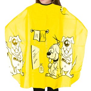 Capa infantil amarilla 02508/61. Es un modelo infantil estampado con perritos cartoon diseñada para peluquerías/barberías de mascotas o niños. Color base: Amarillo brillante translúcido (nylon ligero, efecto satinado). H2o Akua