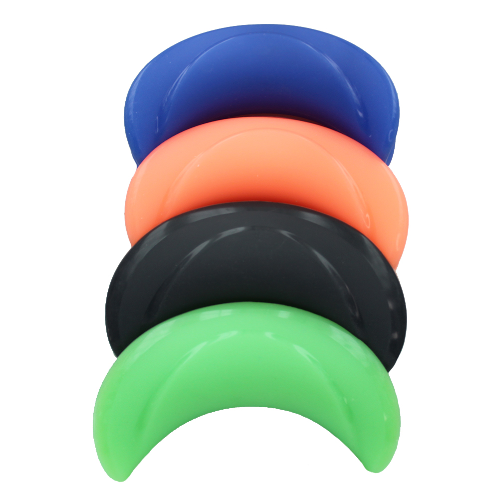 Cubre cuello nuca 04507.La imagen muestra protectores de cuello para lavacabezas de diferentes colores diseñado para picas de sillones de peluqueria. H2o Akua