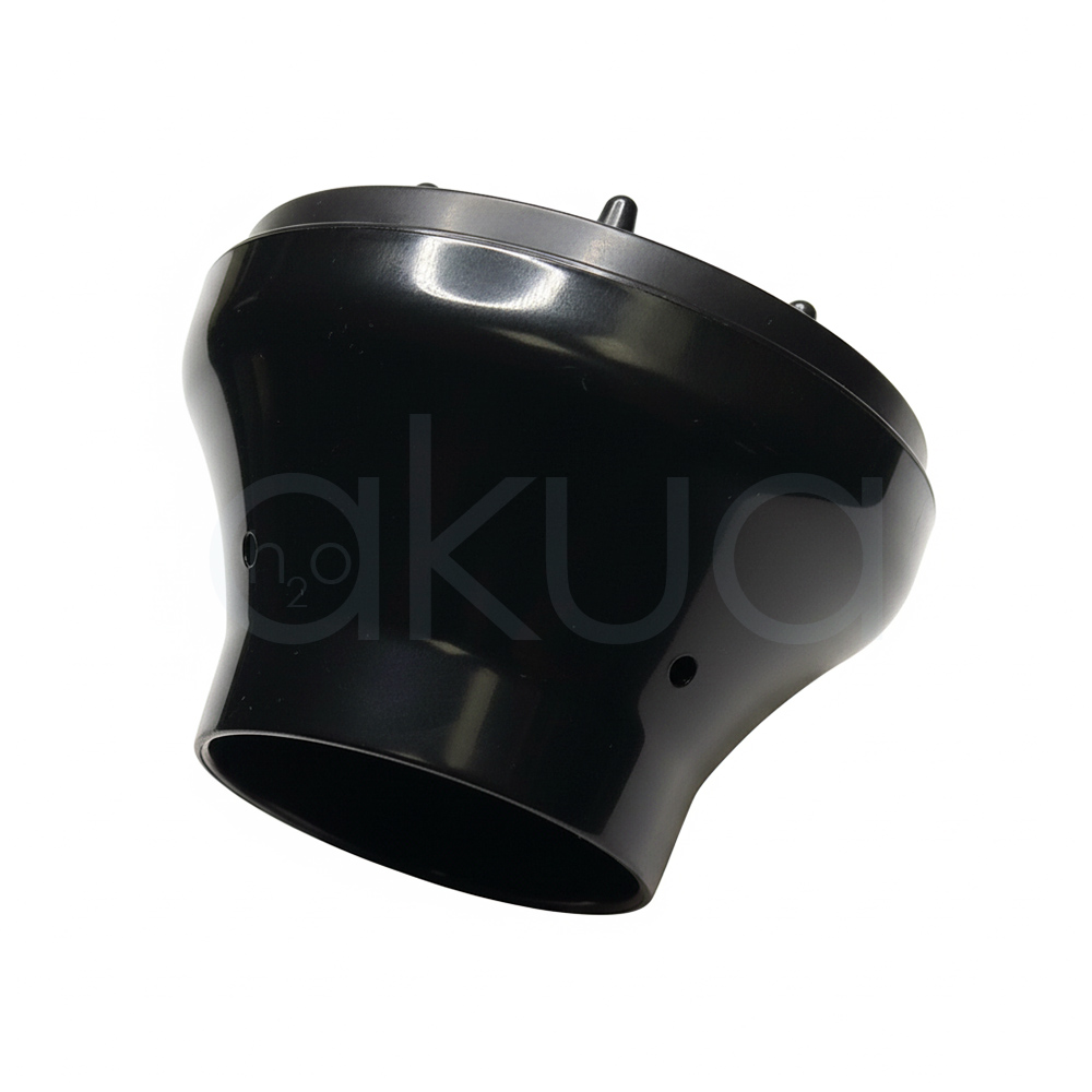 Difusor secador Bambino Babyliss pro SAT 00001. En color satinado negro, tiene forma semiesférica ancha con boquilla de conexión estrecha, uniforme en plástico resistente al calor. H2o Akua