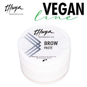 Brow Paste exfoliante cejas thuya 15ml. La imagen muestra un frasco redondo blanco de 8 g de "Brow Paste" de Thuya Professional Line para peluquerías. Tapa gris plateada con diseño angular. H2o Akua.