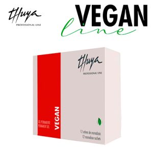 Gel permanente pestañas 12 monodosis vegan Thuya. Caja de Gel Permanente Vegano Thuya Professional Line en formato monodosis (12 sachets), con diseño elegante en tonos rosa pálido y rojo. El frontal destaca "Gel Permanente" y "12 sobres monodosis" junto al logo manuscrito "Thuya Professional Line" y el sello "VEGAN" con hoja verde. H2o Akua
