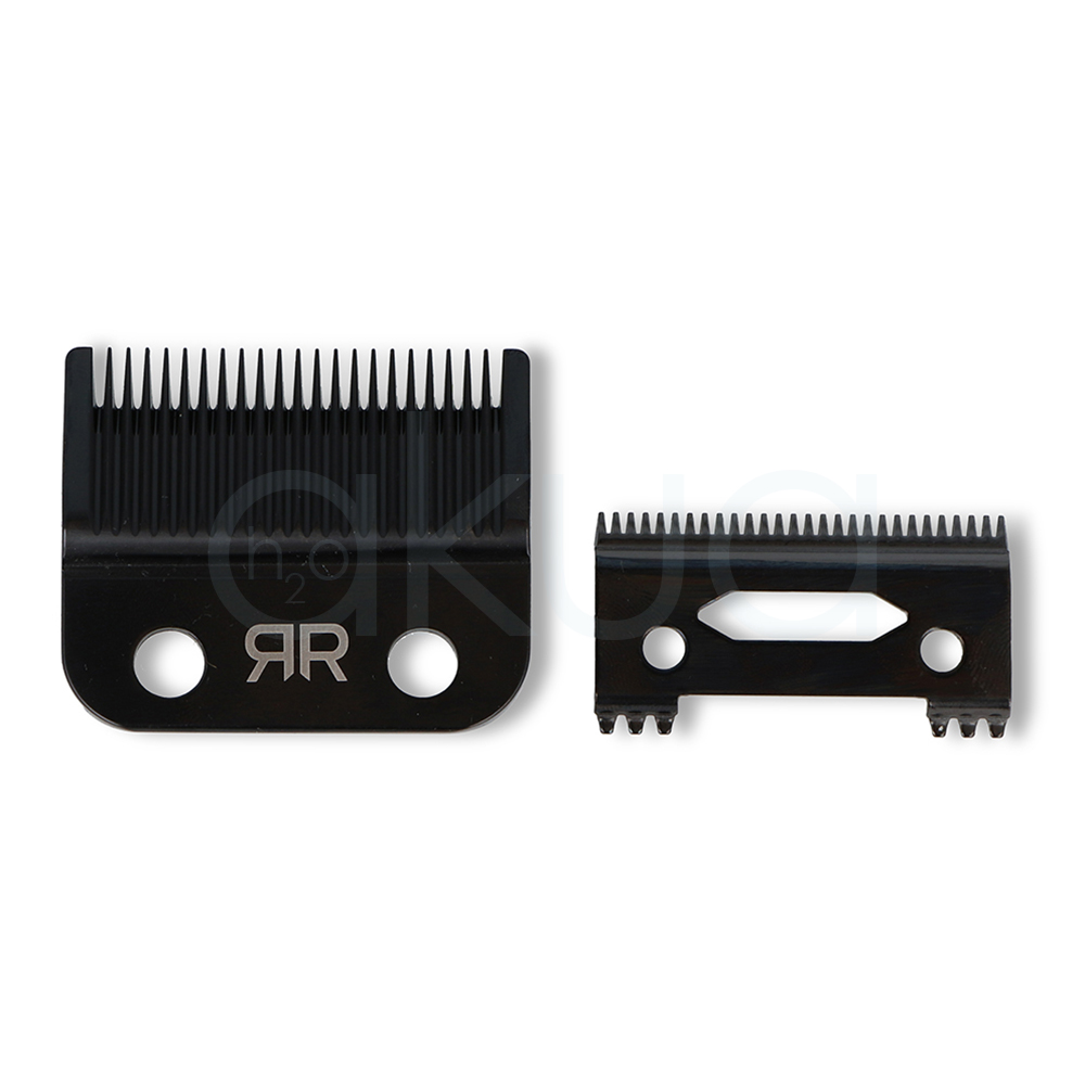 Cuchilla repuesto maquina X-Tech Ragnar. El conjunto incluye dos piezas metálicas de corte en color negro con dientes de precisión de diferentes tamaños, diseñadas para ofrecer cortes definidos y uniformes. Las cuchillas presentan un acabado resistente y profesional, con orificios de fijación visibles para su instalación en la máquina. H2o Akua