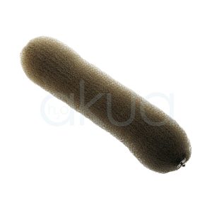 Relleno moño marron claro con corchetes solida H2oAkua. Relleno para moño en color marrón claro con forma alargada y flexible, fabricado en espuma ligera de textura porosa. Diseñado para aportar volumen y soporte al cabello en recogidos y moños, permite crear peinados elegantes y naturales de manera cómoda y discreta.