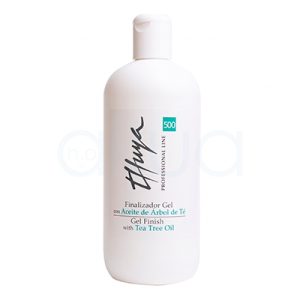Finalizador Gel con aceite de Arbol de té Thuya 500ml. Botella blanca de Finalizador Gel Thuya Professional Line de 500 ml con aceite de árbol de té. El envase es de plástico con tapón abatible blanco y diseño cilíndrico. En la etiqueta destaca el logotipo de Thuya en negro, el número 500 en un recuadro verde y el texto "Finalizador Gel con Aceite de Árbol de Té / Gel Finish with Tea Tree Oil". H2o Akua