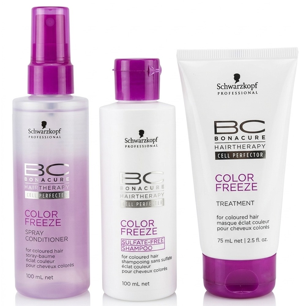 Lotes Schwarzkopf Profesional Bonacure Cuidado Capilar. Lotes de productos capilares Schwarzkopf Professional BC Bonacure sobre fondo blanco. Incluyen las gamas Moisture Kick en azul, para hidratar el cabello; Sun Protect en tonos coral, para el cuidado y protección frente al sol; y Color Freeze en blanco y morado, para el cuidado del cabello teñido. H2o Akua